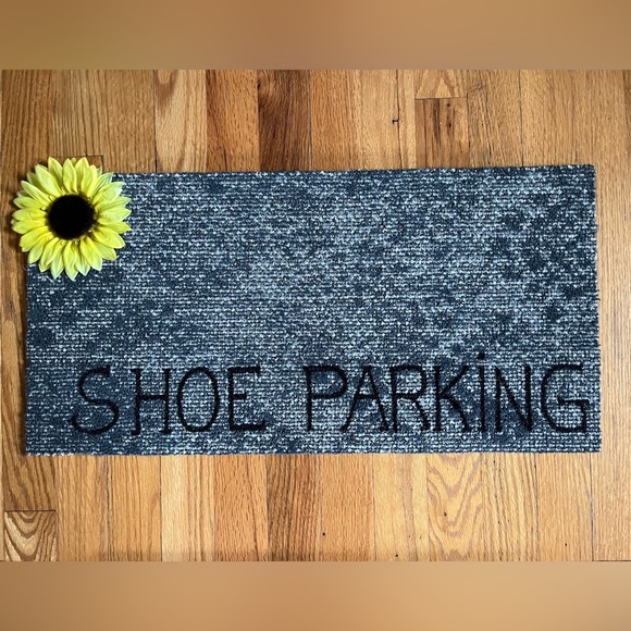 🌸 5 for $20 Sale🌸 Shoe parking door mat. Brand new, bought & didn’t fit my space - Picture 7 of 7